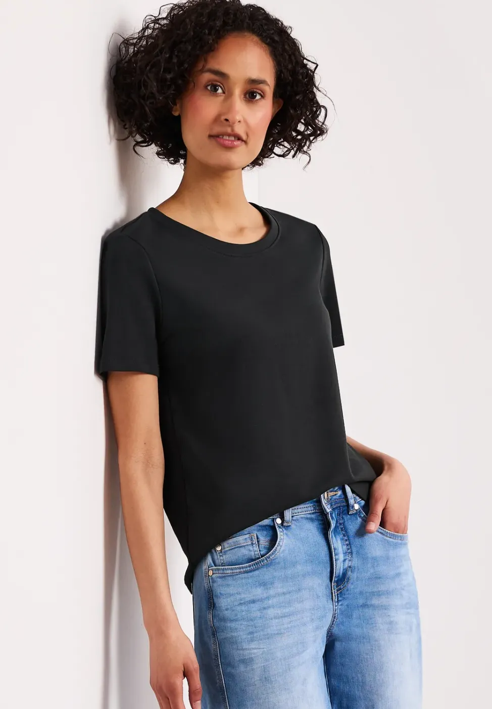 Basic T-Shirt aus reiner Baumwolle