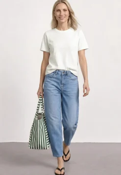 Basic T-Shirt im verkürzten Schnitt