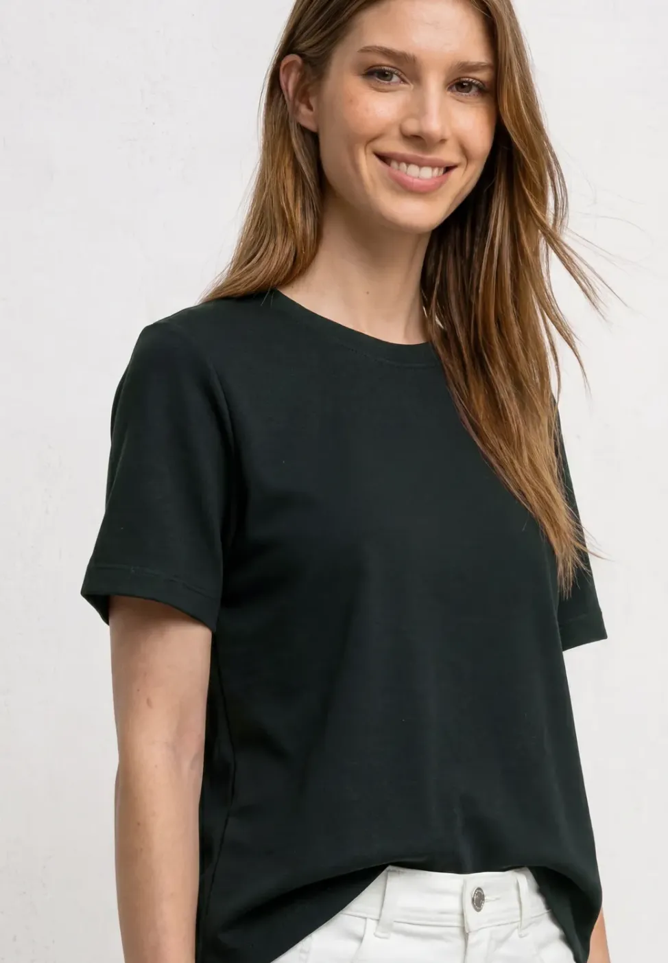 Basic T-Shirt im verkürzten Schnitt
