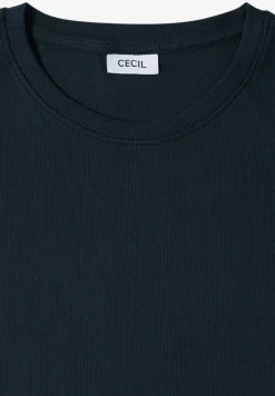 Basic T-Shirt in Rippstruktur
