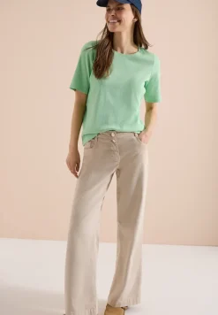 Basic T-Shirt in Rippstruktur