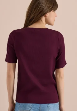 Basic T-Shirt in Rippstruktur