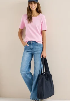 Basic T-Shirt in Rippstruktur