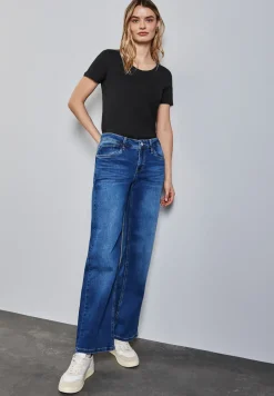 Basic T-Shirt in Unifarbe