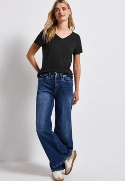 Basic T-Shirt in Unifarbe