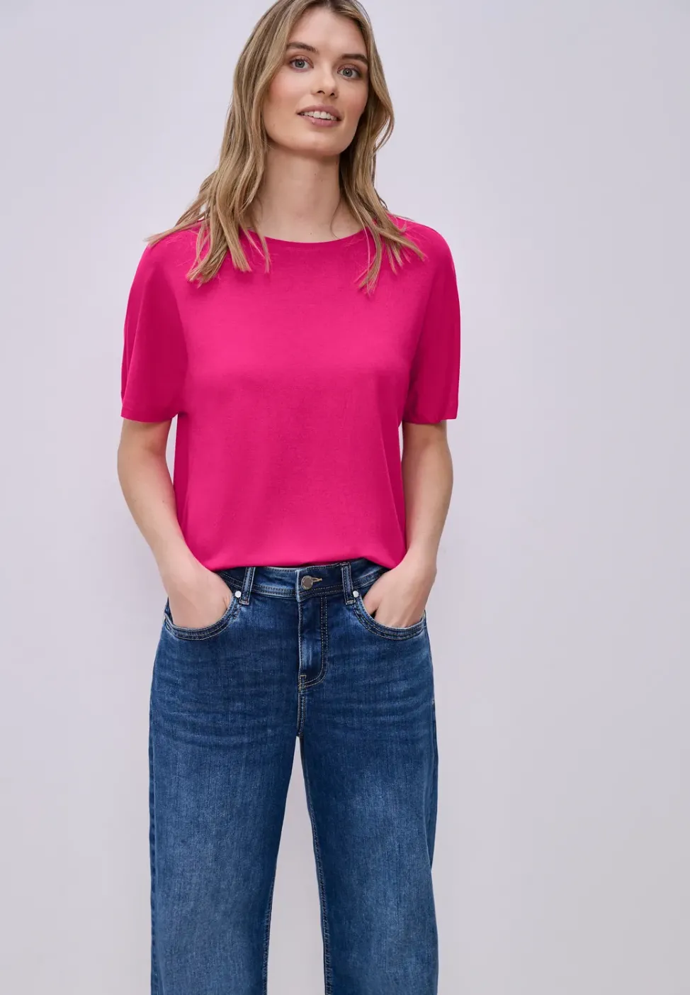 Basic T-Shirt mit Dropped Shoulders