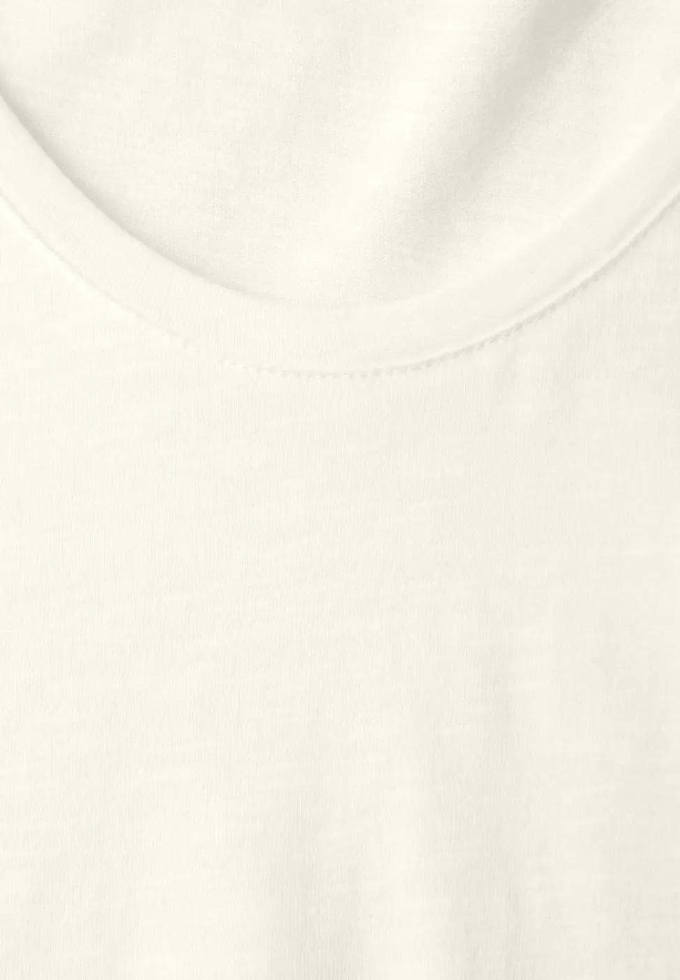 Basic T-Shirt mit gerundetem V-Neck
