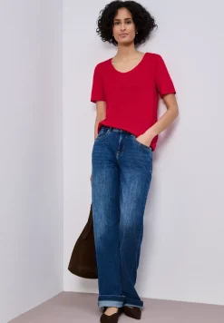 Basic T-Shirt mit gerundetem V-Neck