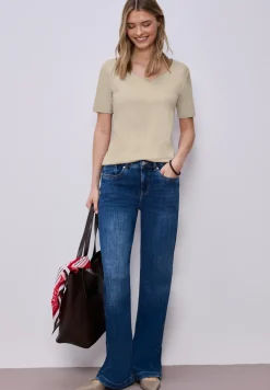 Basic T-Shirt mit Herzausschnitt