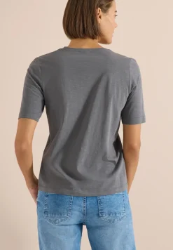 Basic T-Shirt mit Kurzarm und V-Neck