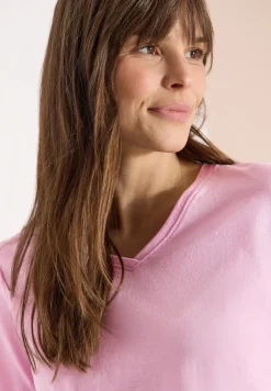 Basic T-Shirt mit Kurzarm und V-Neck