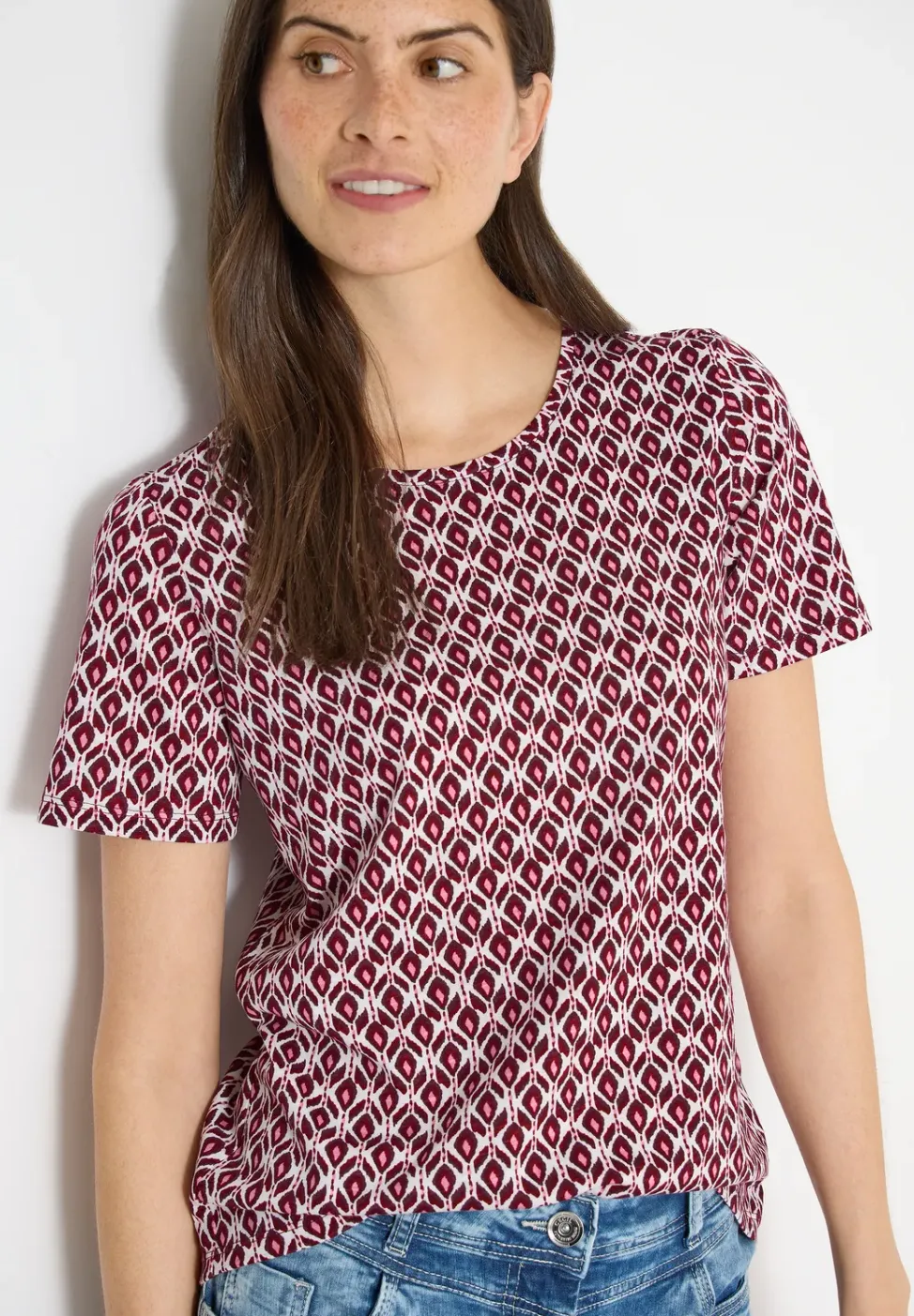 Basic T-Shirt mit Minimal Print