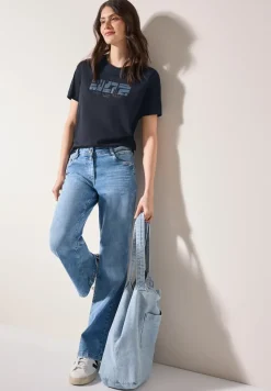 Basic T-Shirt mit Print