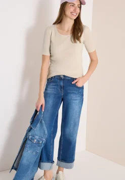 Basic T-Shirt mit Rundhals in Unifarbe