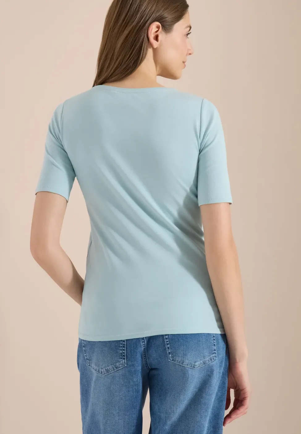 Basic T-Shirt mit Rundhals in Unifarbe