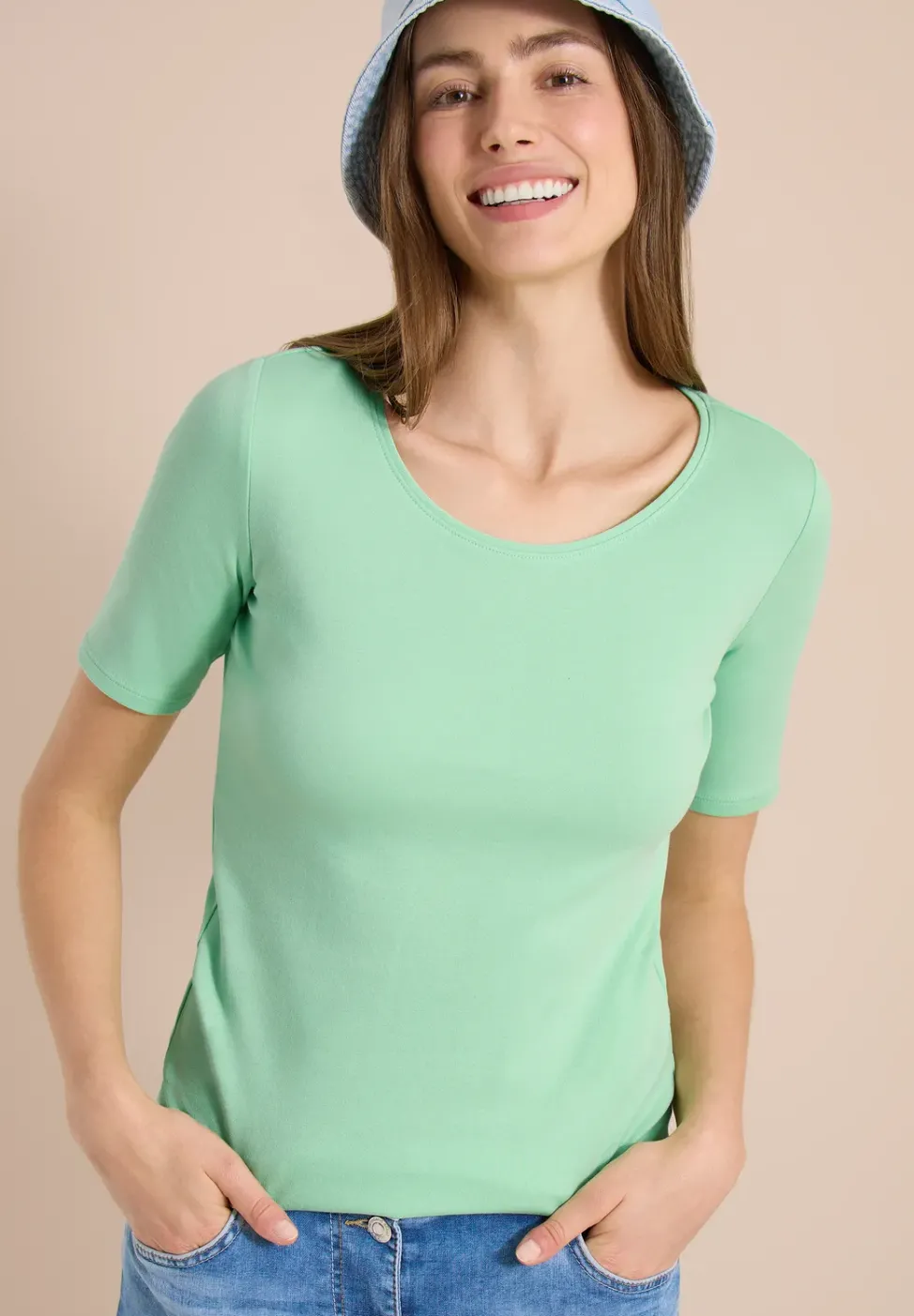 Basic T-Shirt mit Rundhals in Unifarbe