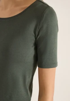 Basic T-Shirt mit Rundhals in Unifarbe