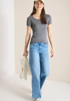 Basic T-Shirt mit Rundhals in Unifarbe
