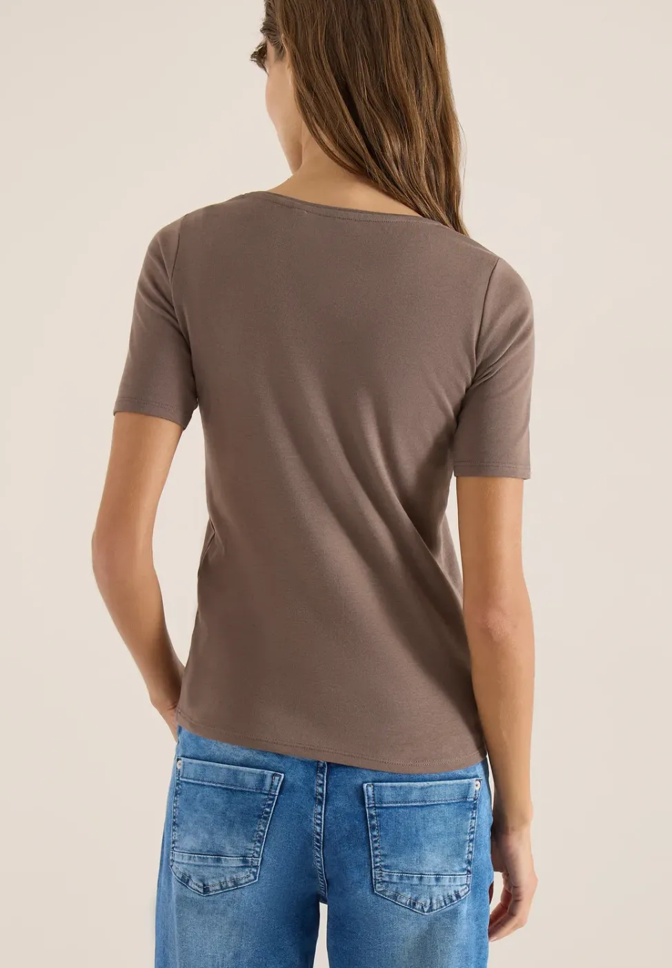 Basic T-Shirt mit Rundhals in Unifarbe