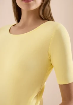 Basic T-Shirt mit Rundhals in Unifarbe