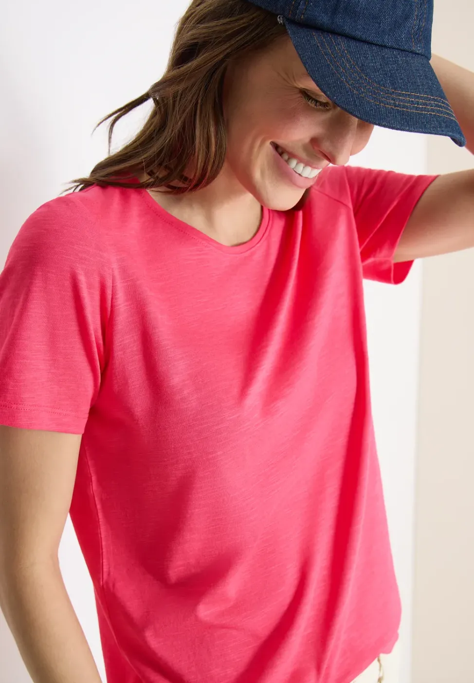 Basic T-Shirt mit Rundhals in Unifarbe