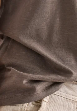 Basic T-Shirt mit Rundhals in Unifarbe