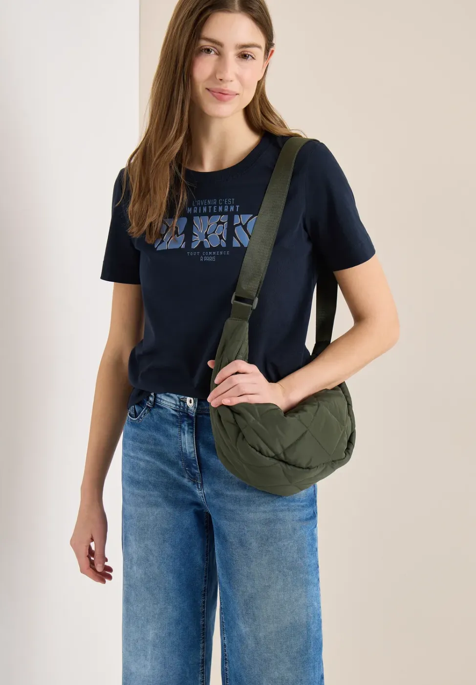 Basic T-Shirt mit Rundhals und Print