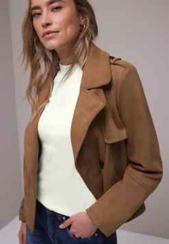 Basic T-Shirt mit Turtle Neck
