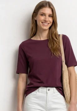 Basic T-Shirt mit U-Boot-Ausschnitt