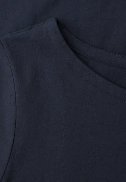Basic T-Shirt mit U-Boot-Ausschnitt
