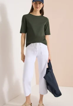 Basic T-Shirt mit U-Boot-Ausschnitt