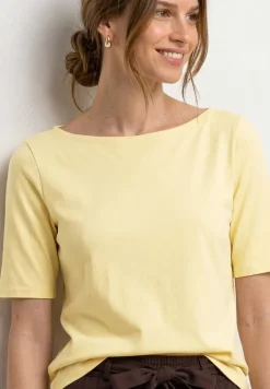 Basic T-Shirt mit U-Boot-Ausschnitt