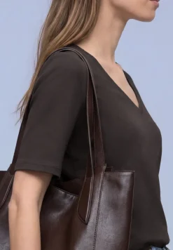 Basic T-Shirt mit V-Neck in Unifarbe