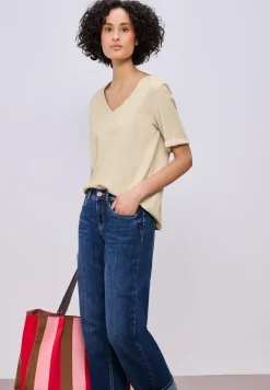 Basic T-Shirt mit V-Neck in Unifarbe