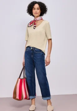 Basic T-Shirt mit V-Neck in Unifarbe