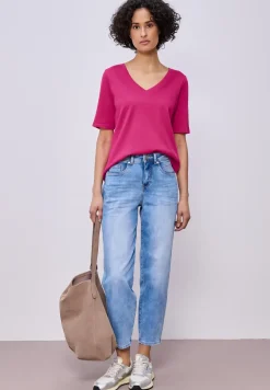 Basic T-Shirt mit V-Neck in Unifarbe