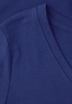Basic T-Shirt mit V-Neck in Unifarbe