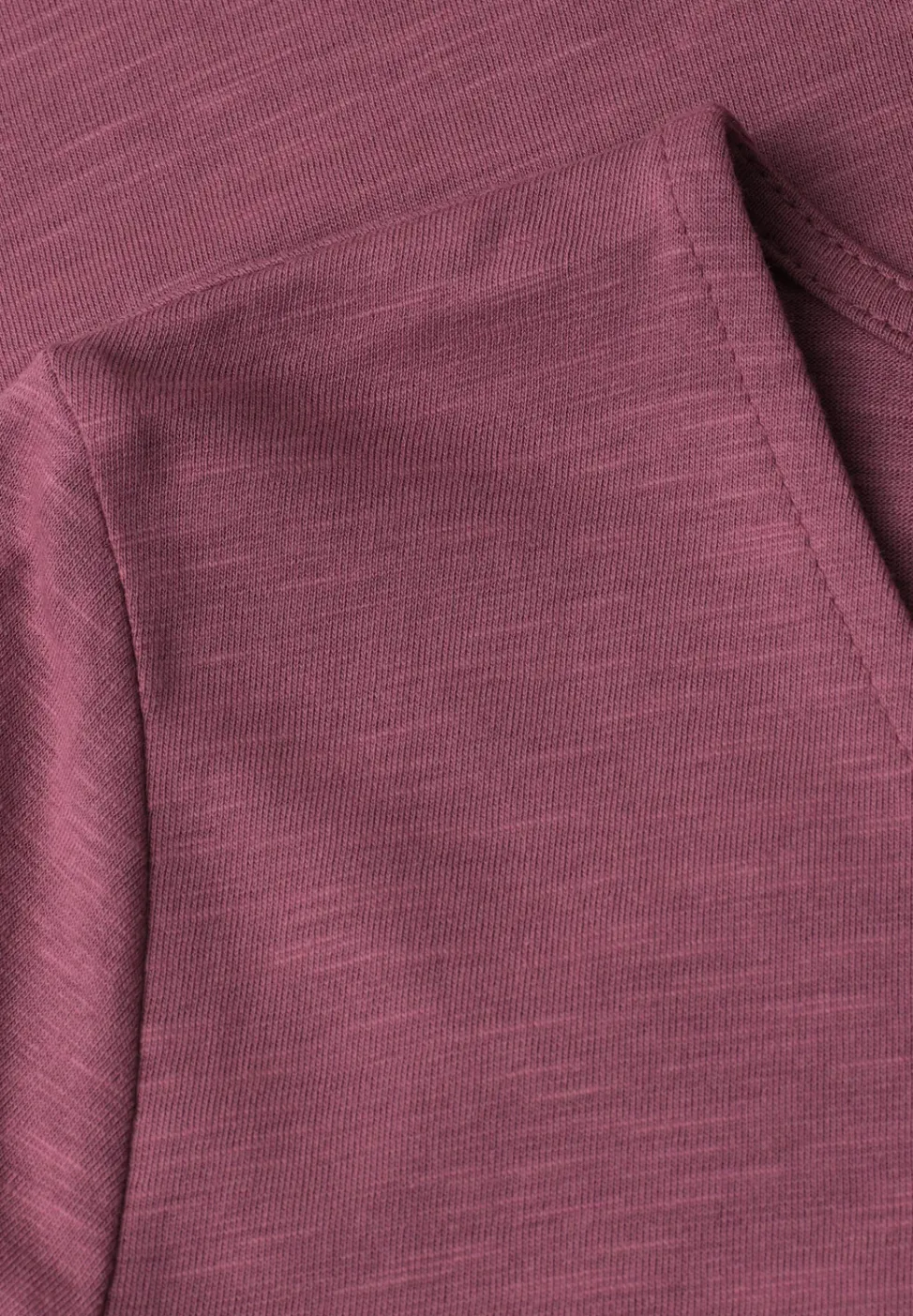 Basic T-Shirt mit V-Neck in Unifarbe