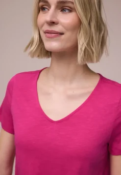 Basic T-Shirt mit V-Neck in Unifarbe