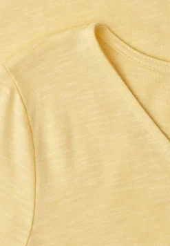 Basic T-Shirt mit V-Neck in Unifarbe