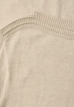 Basic U-Boot Pullover