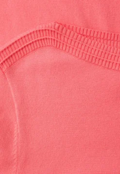 Basic U-Boot Pullover