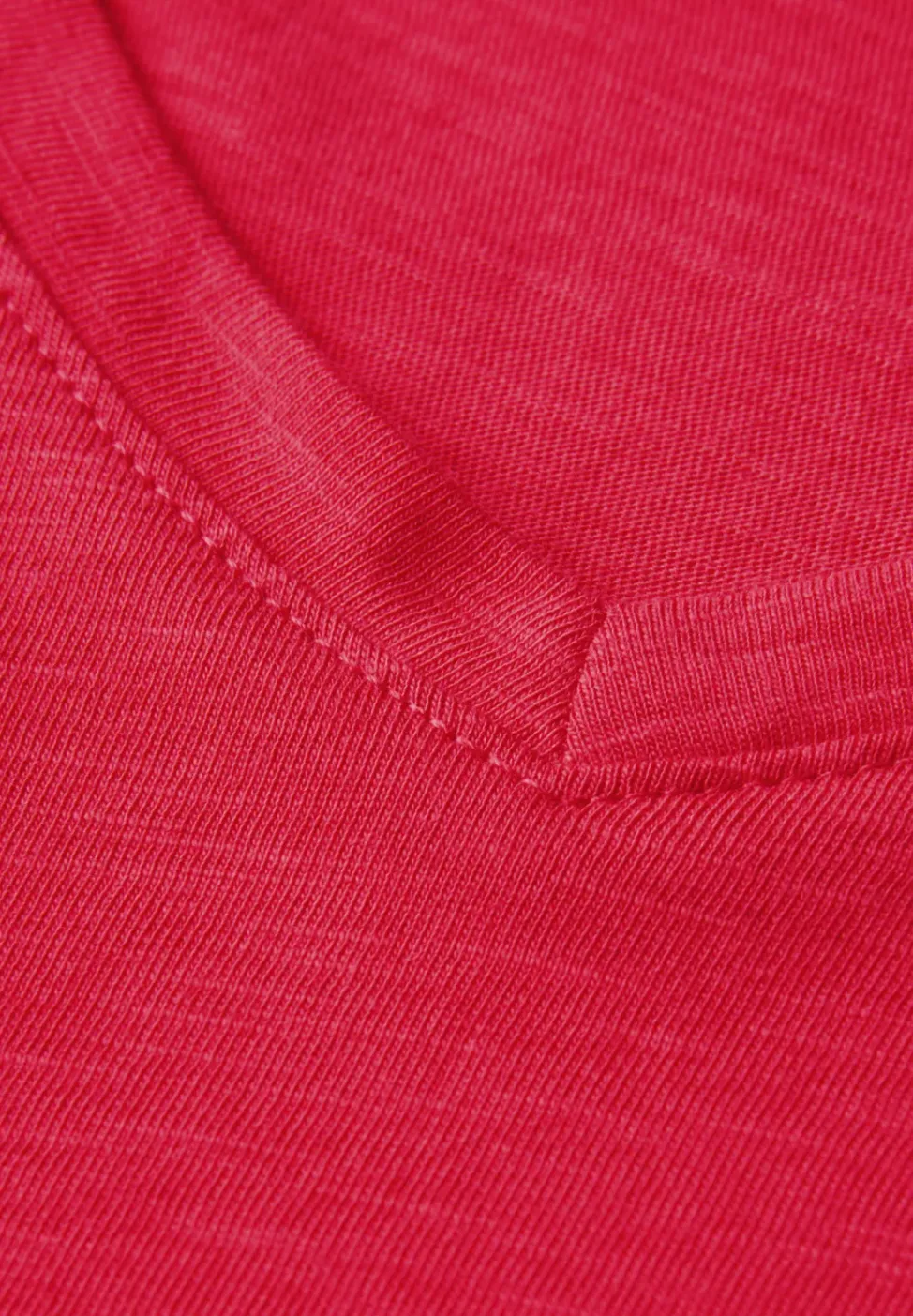 Basic V-Neck Shirt