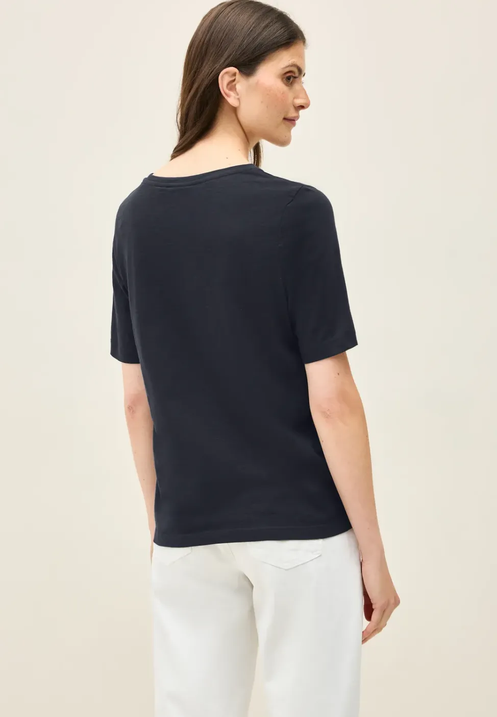 Basic V-Neck Shirt