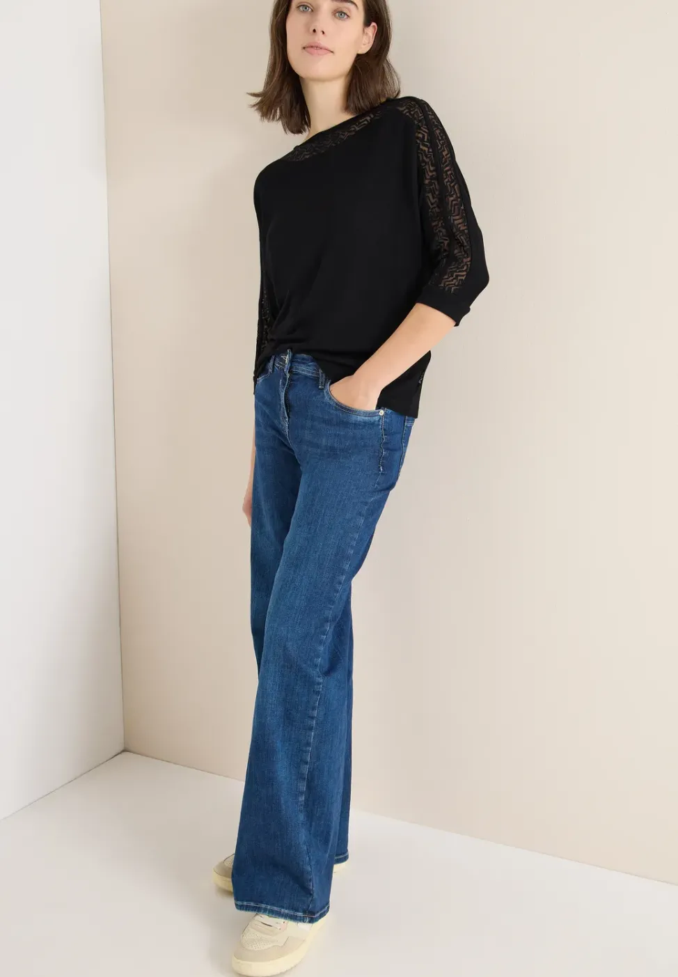 Batwing Shirt mit Mesh