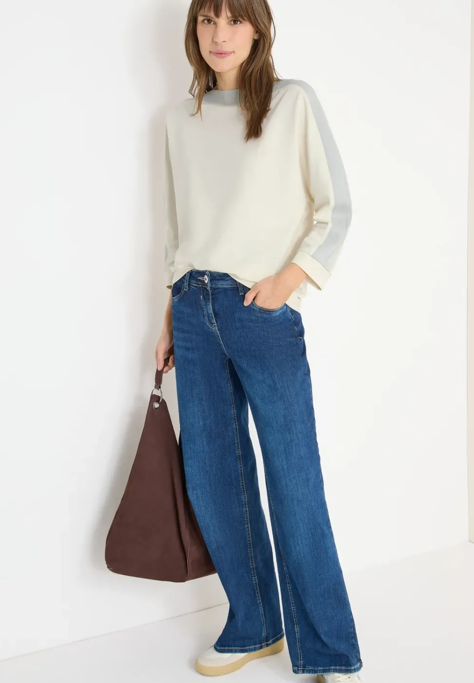 Batwing Shirt mit Tape