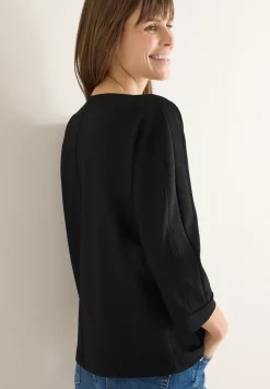 Batwing Shirt mit Tape