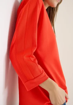 Batwing Shirt mit Tape