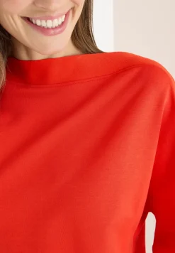 Batwing Shirt mit Tape