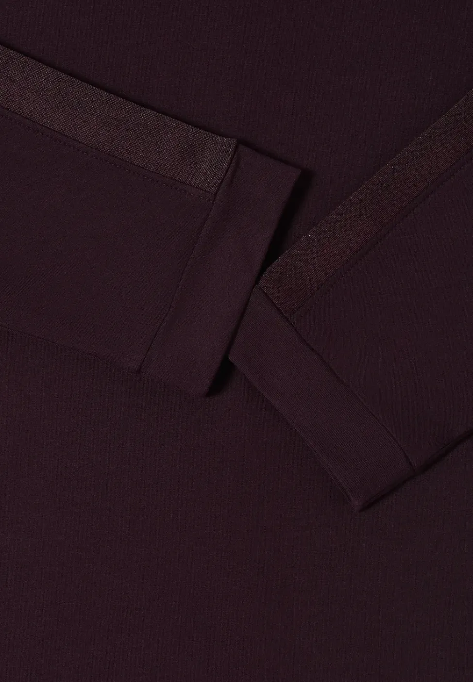 Batwing Shirt mit Tape